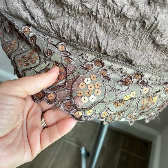 Y2K Weavers Brown Camisole Tank Top with Lace Sequin Detail Size L - Picture 8 of 10